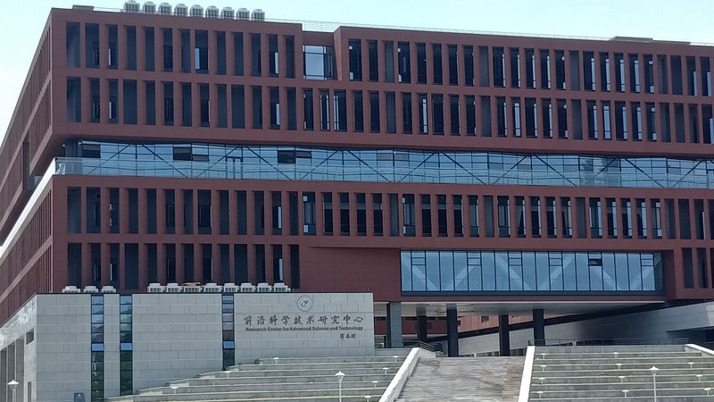 PCB打样与批量生产：丝印颜色要求的异同解析
